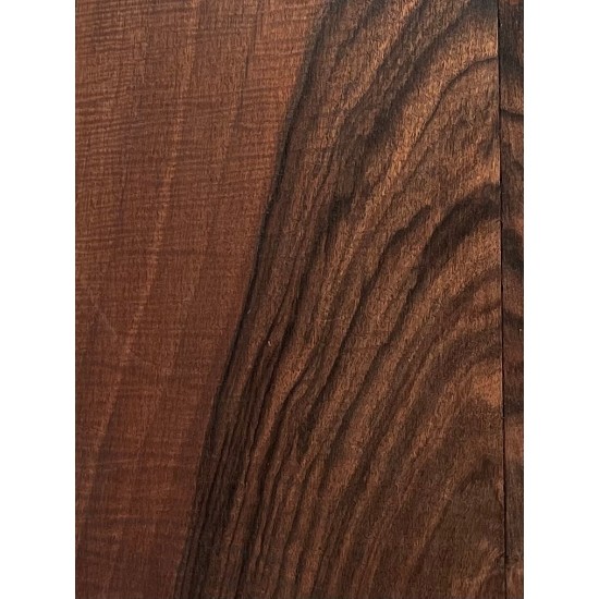 Figured Walnut | Guitar Back